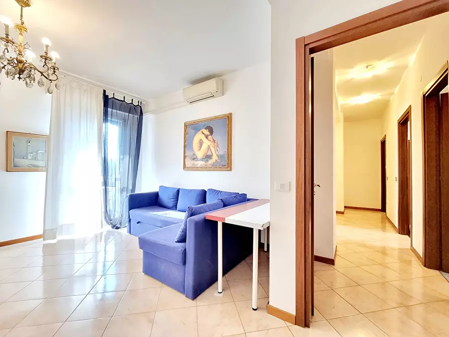 Immagine 6 di Appartamento in affitto  in Via Giuseppe Carozzi a Milano