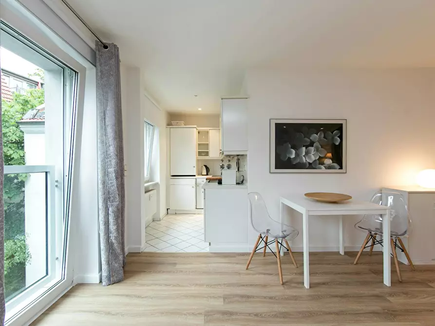 Immagine 3 di Appartamento in affitto  in Knaackstraße a Berlin