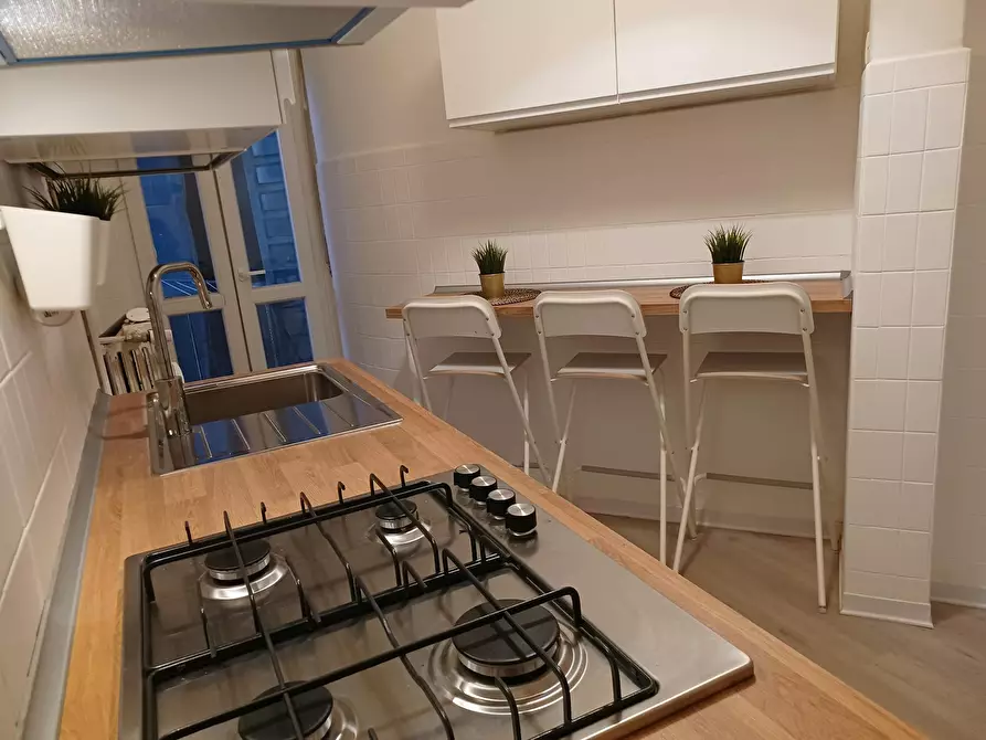 Immagine 6 di Camera in affitto  in Via Alfredo Oriani a Milano