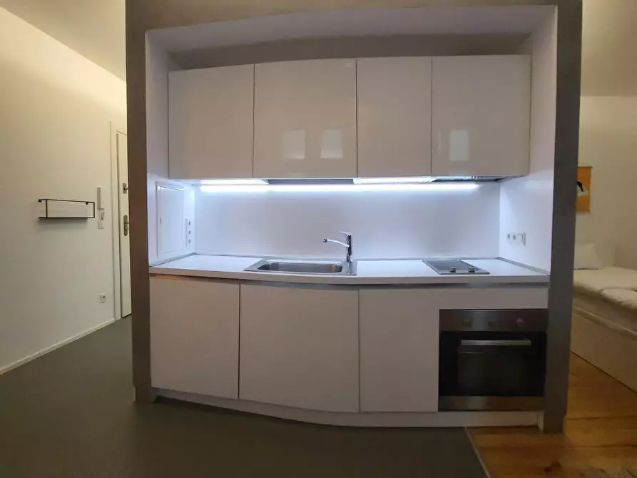 Immagine 2 di Appartamento in affitto  in Urbanstraße a Berlin Kreuzberg
