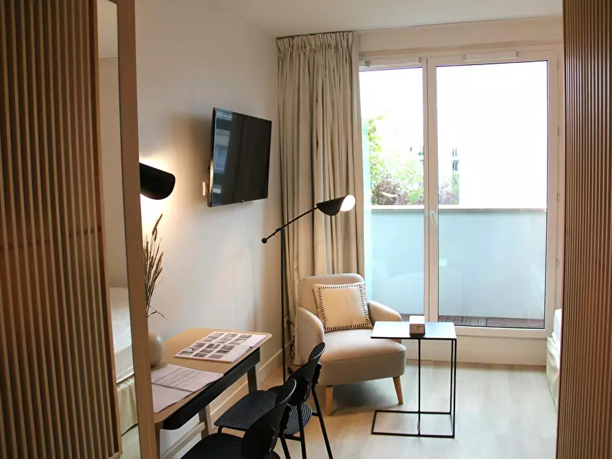 Immagine 2 di Appartamento in affitto  in Boulevard Gallieni a Issy-les-Moulineaux