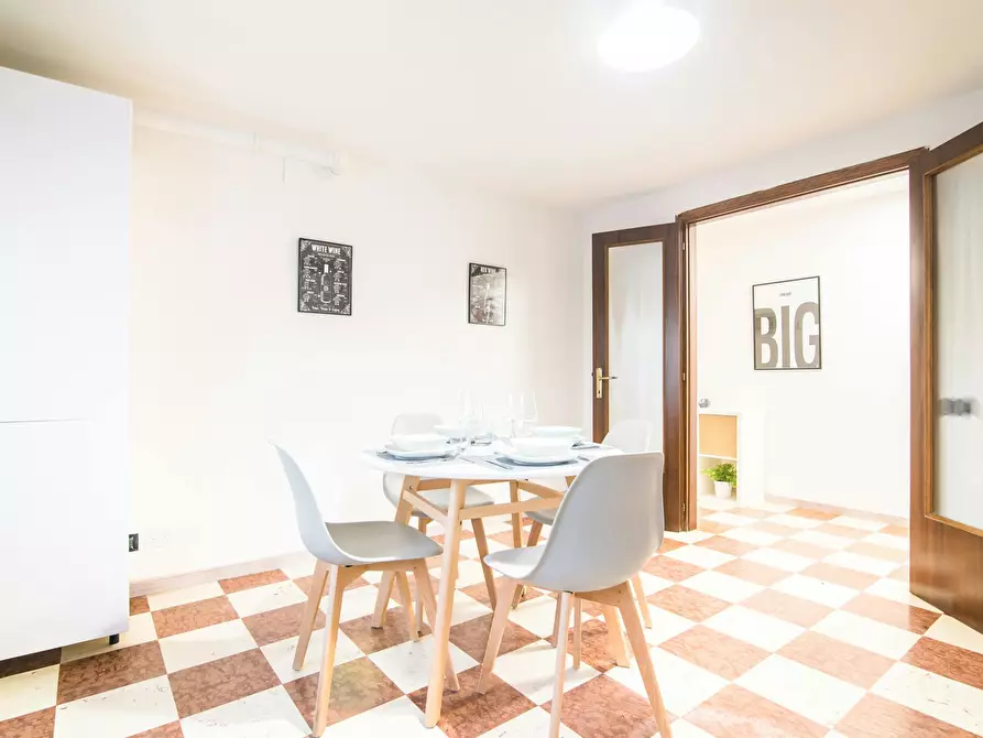 Immagine 5 di Camera in affitto  in Via Tiziano Aspetti a Padova