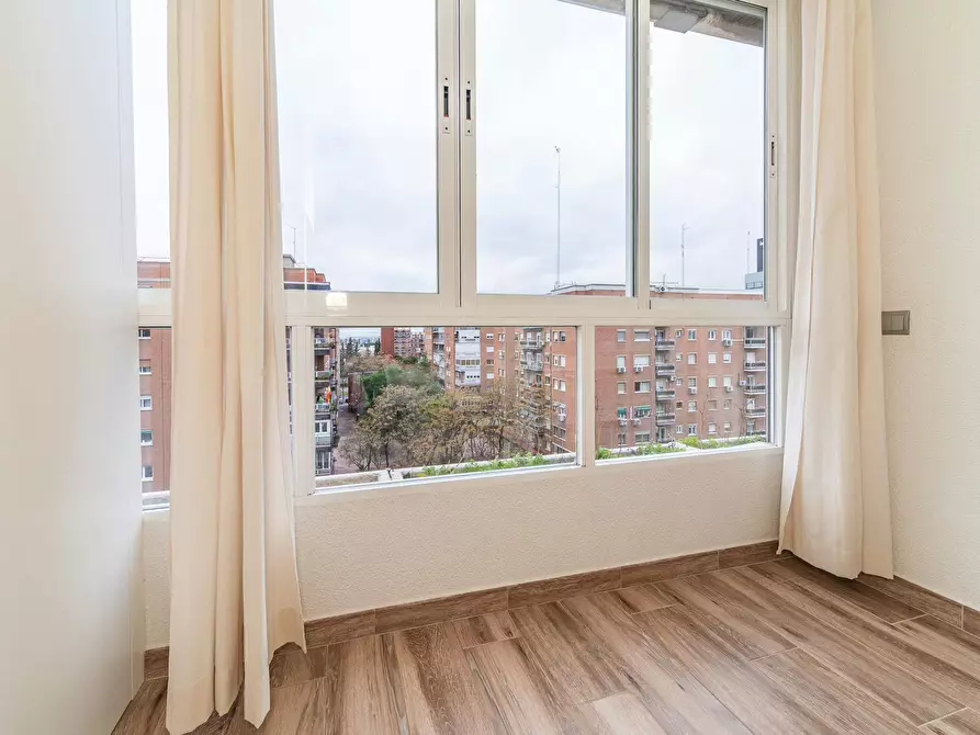 Immagine 10 di Appartamento in affitto  in Calle de Mauricio Legendre a Madrid