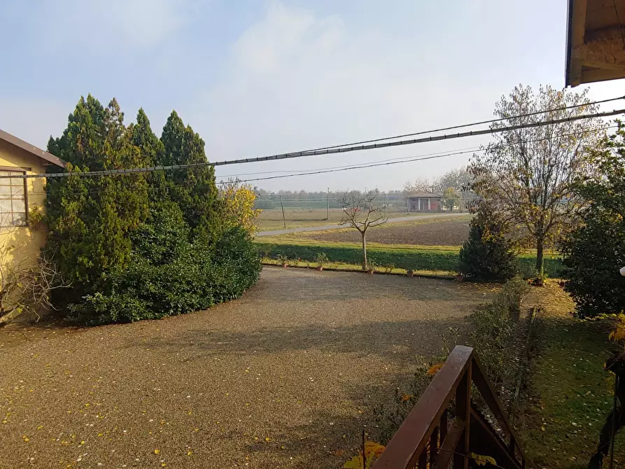 Immagine 10 di Appartamento in affitto  in Via di Mezzo Ponente a Calderara Di Reno