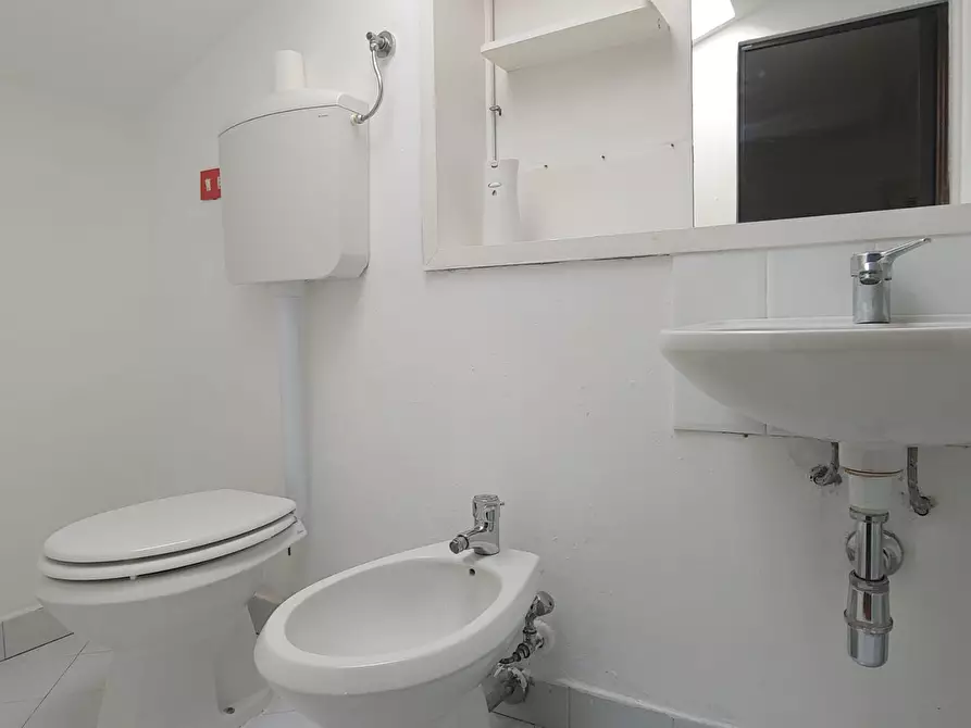 Immagine 8 di Appartamento in affitto  in Via di Mezzo Ponente a Calderara Di Reno