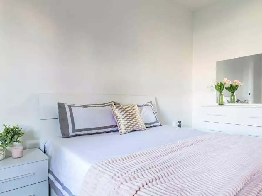 Immagine 3 di Camera in affitto  in Via Guido Guarini Matteucci a Milano