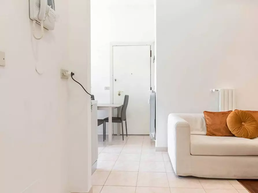 Immagine 10 di Camera in affitto  in Via Guido Guarini Matteucci a Milano