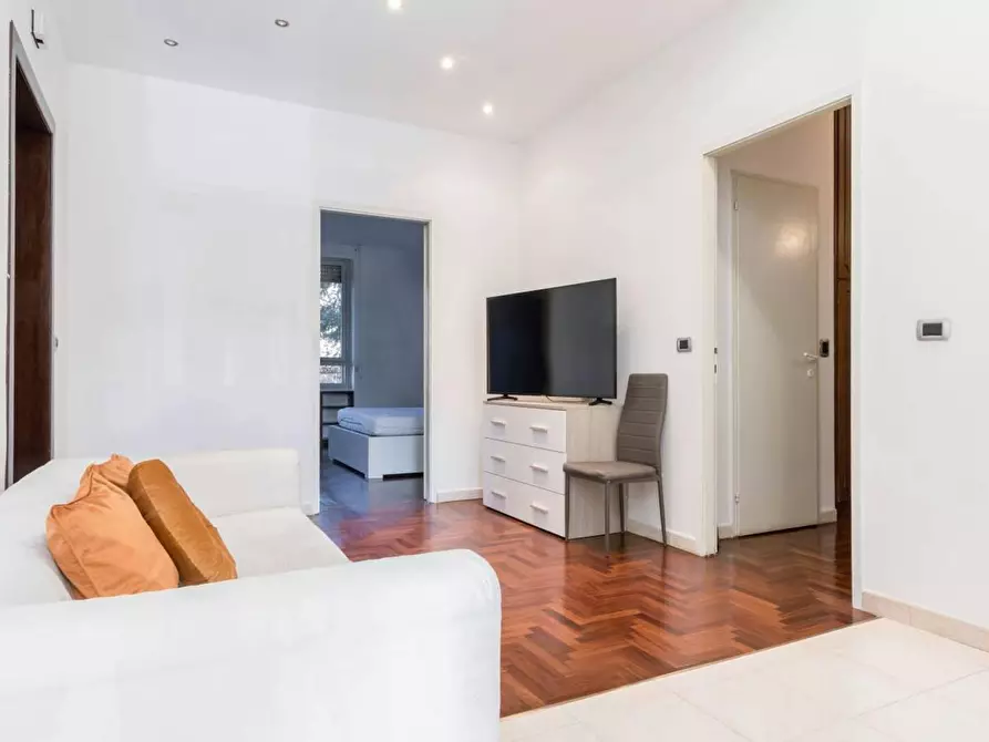 Immagine 8 di Camera in affitto  in Via Guido Guarini Matteucci a Milano