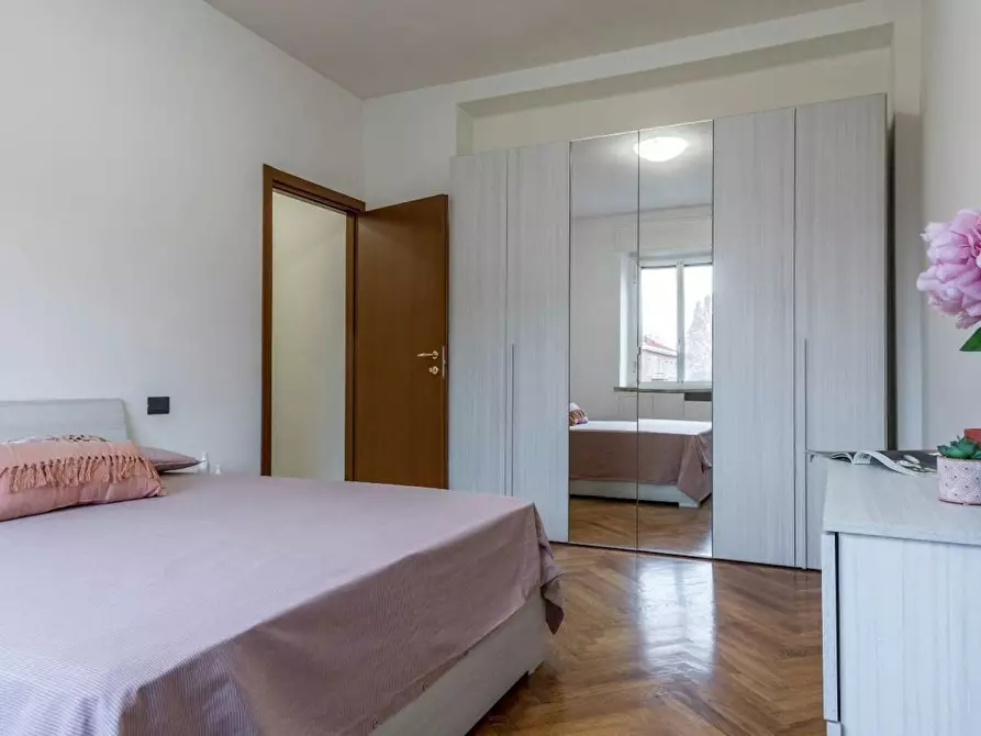 Immagine 4 di Camera in affitto  in Largo Vulci a Milano