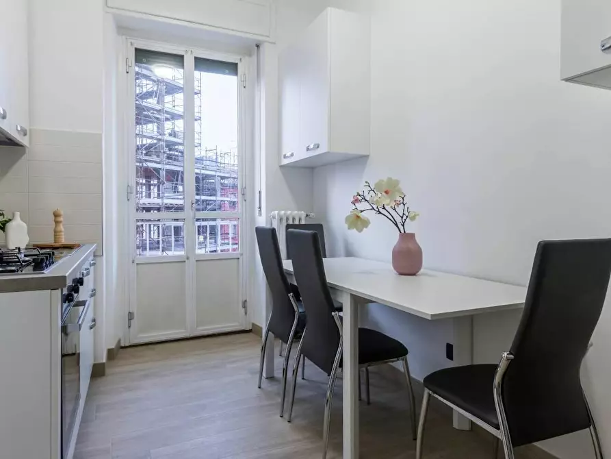 Immagine 8 di Camera in affitto  in Largo Vulci a Milano