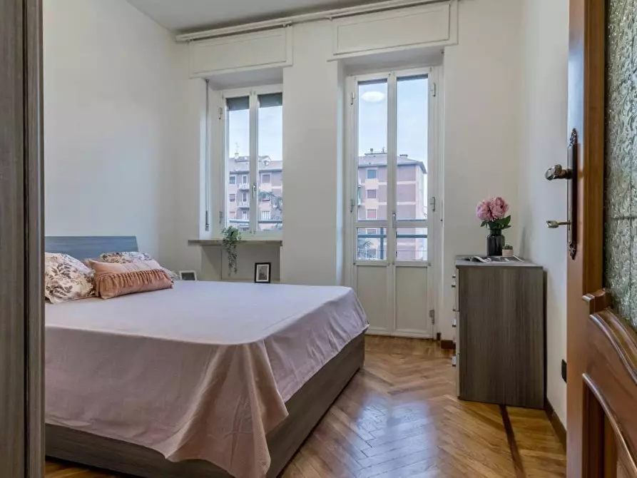 Immagine 1 di Camera in affitto  in Largo Vulci a Milano