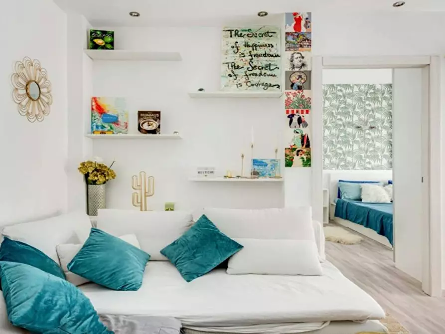 Immagine 4 di Appartamento in affitto  in Via Ebro a Milano