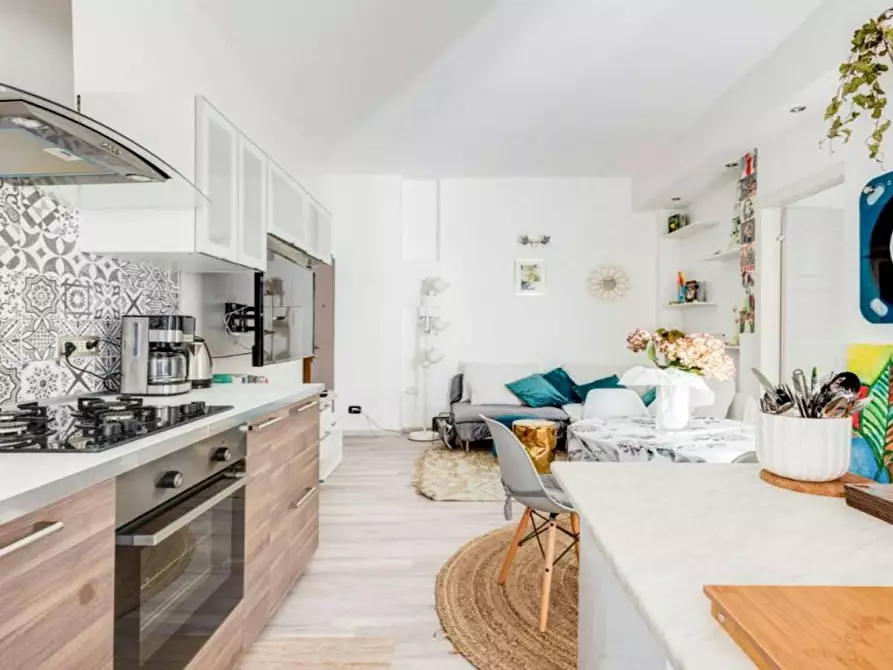 Immagine 6 di Appartamento in affitto  in Via Ebro a Milano