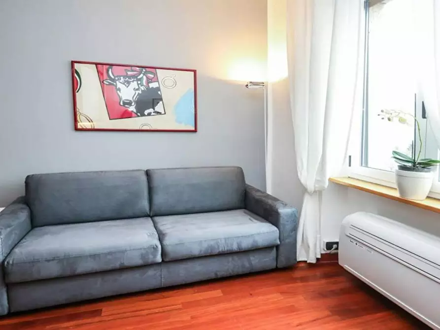 Immagine 1 di Appartamento in affitto  in Via Alserio a Milano
