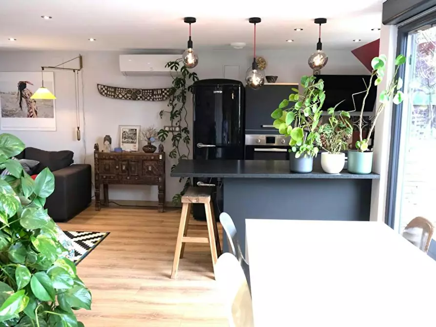 Immagine 1 di Appartamento in affitto  in Rue du Fort a Strasbourg