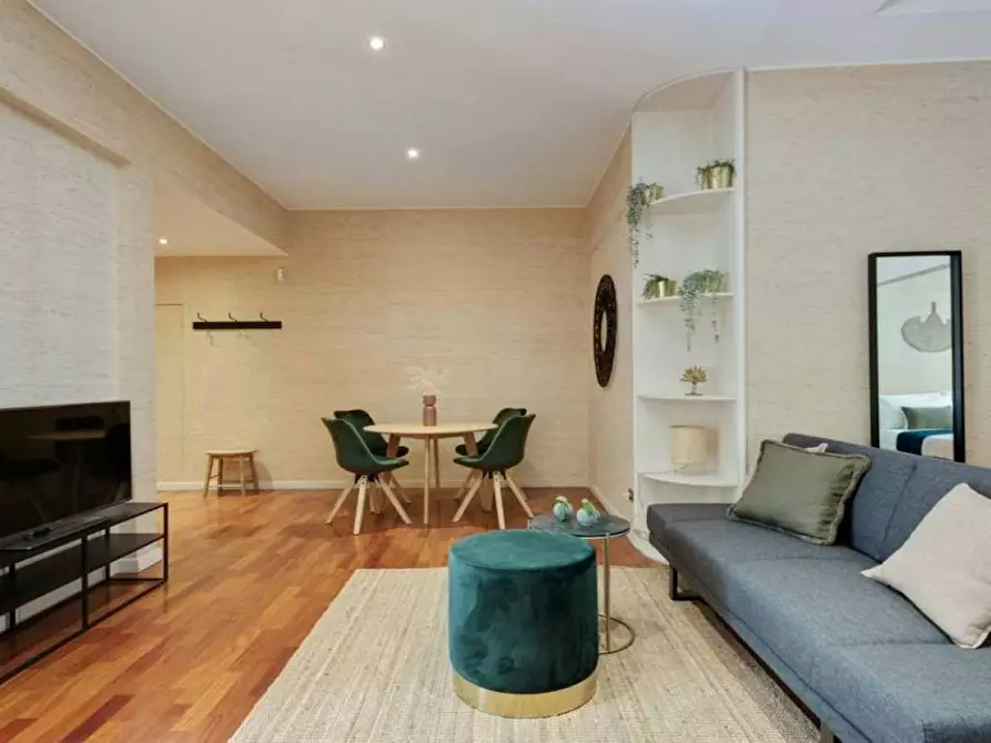 Immagine 6 di Appartamento in affitto  in Viale Tunisia a Milano