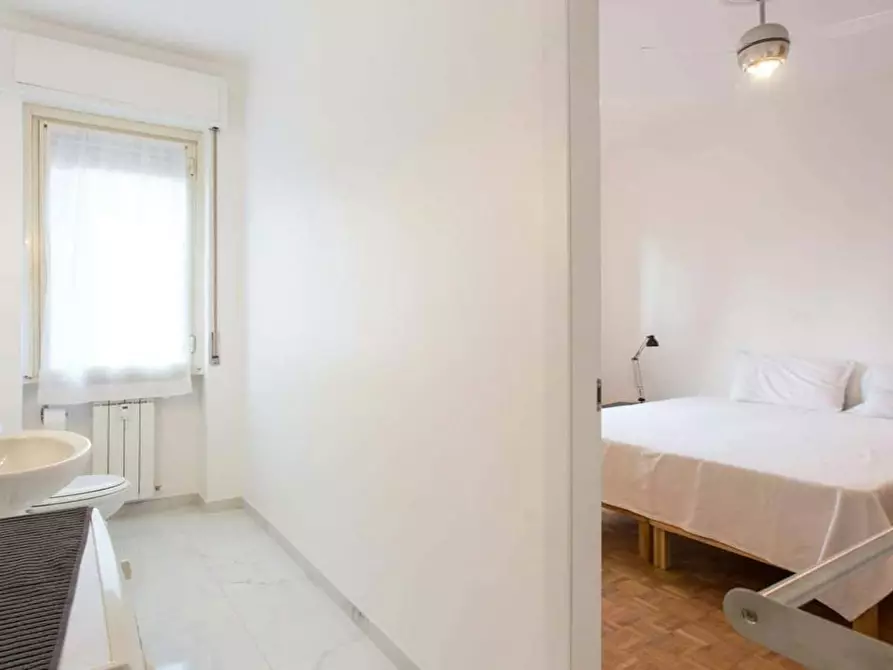 Immagine 6 di Appartamento in affitto  in Via Pellegrino Rossi a Milano