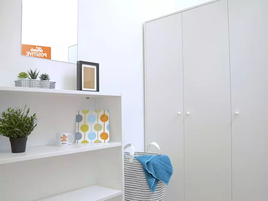 Immagine 2 di Camera in affitto  in Strada Maggiore a Bologna