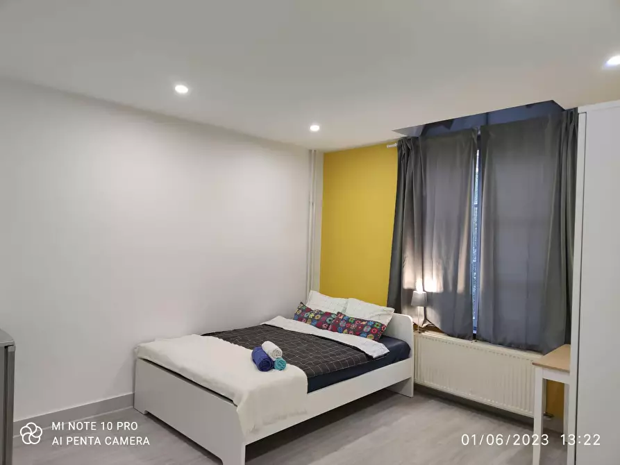 Immagine 3 di Camera in affitto  in Rue Charles VI a Saint-Josse-Ten-Noode