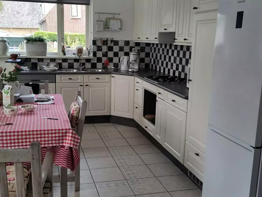 Immagine 4 di Camera in affitto  in Noord a Krimpen aan de Lek