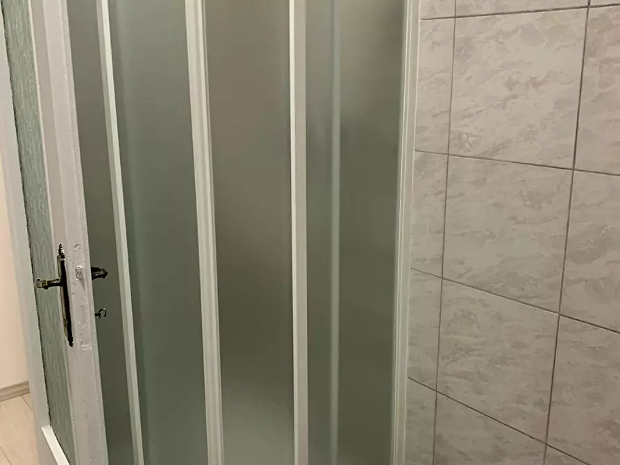 Immagine 7 di Camera in affitto  in Via Calpurnio Pisone a Roma