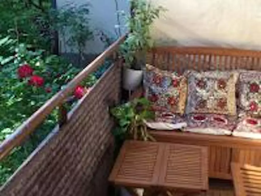 Immagine 2 di Appartamento in affitto  in Koloniestraße a Berlin