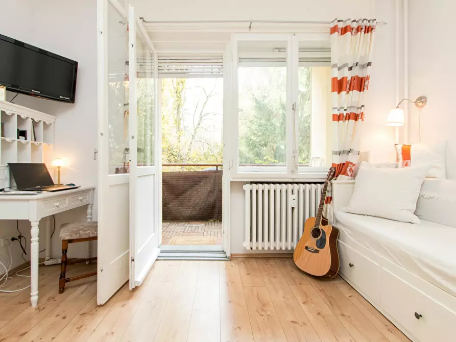 Immagine 1 di Appartamento in affitto  in Koloniestraße a Berlin