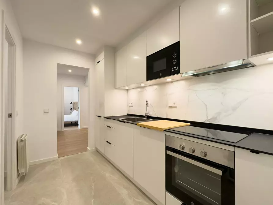 Immagine 7 di Appartamento in affitto  in Carrer de Llull a Barcelona