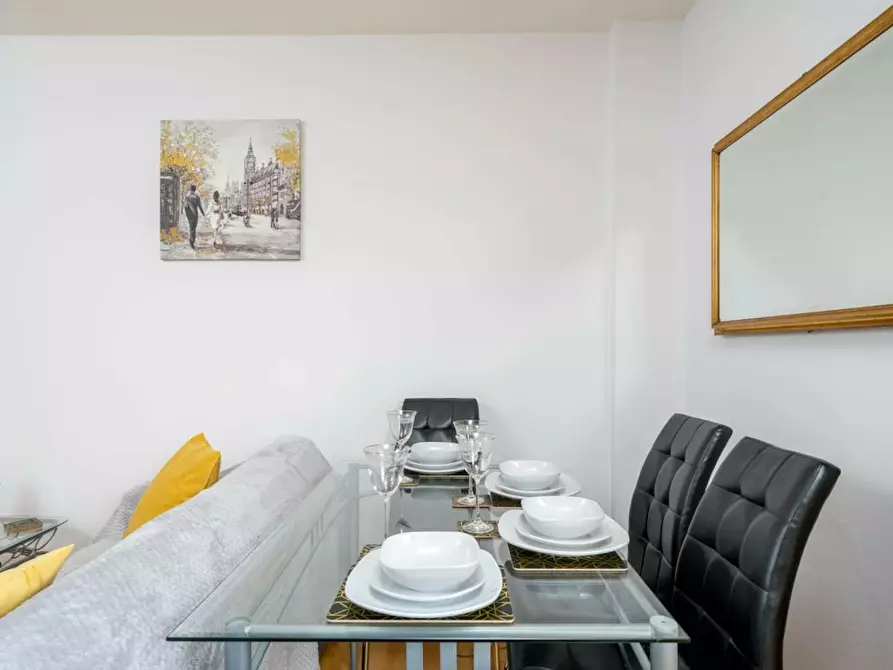 Immagine 6 di Appartamento in affitto  in Chelsea Square a Kensington