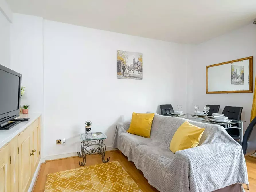 Immagine 1 di Appartamento in affitto  in Chelsea Square a Kensington