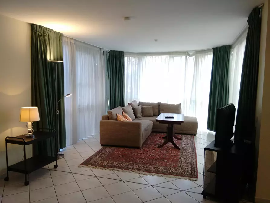 Immagine 4 di Casa indipendente in affitto  in Rodigallee a Hamburg Jenfeld