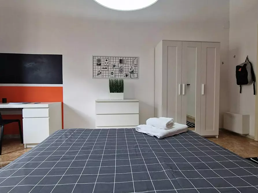 Immagine 7 di Camera in affitto  in Piazza Cardinal Ferrari a Roma