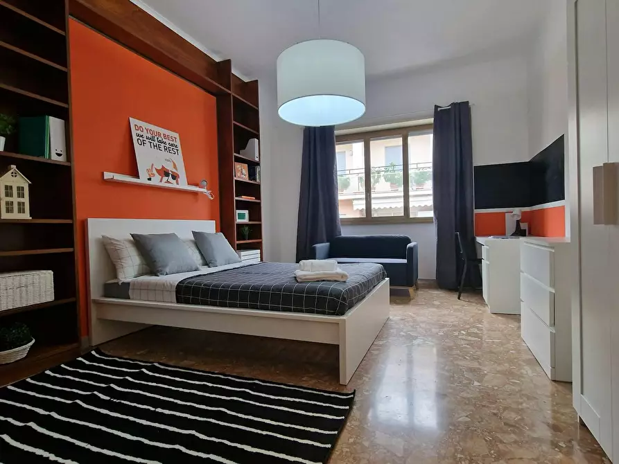 Immagine 1 di Camera in affitto  in Piazza Cardinal Ferrari a Roma