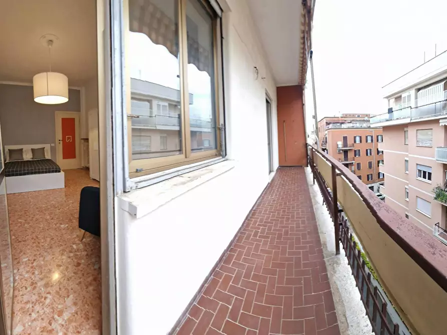 Immagine 6 di Camera in affitto  in Piazza Cardinal Ferrari a Roma