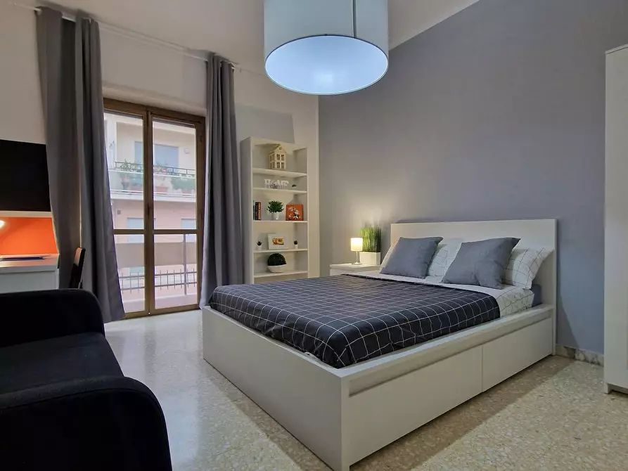 Immagine 4 di Camera in affitto  in Piazza Cardinal Ferrari a Roma