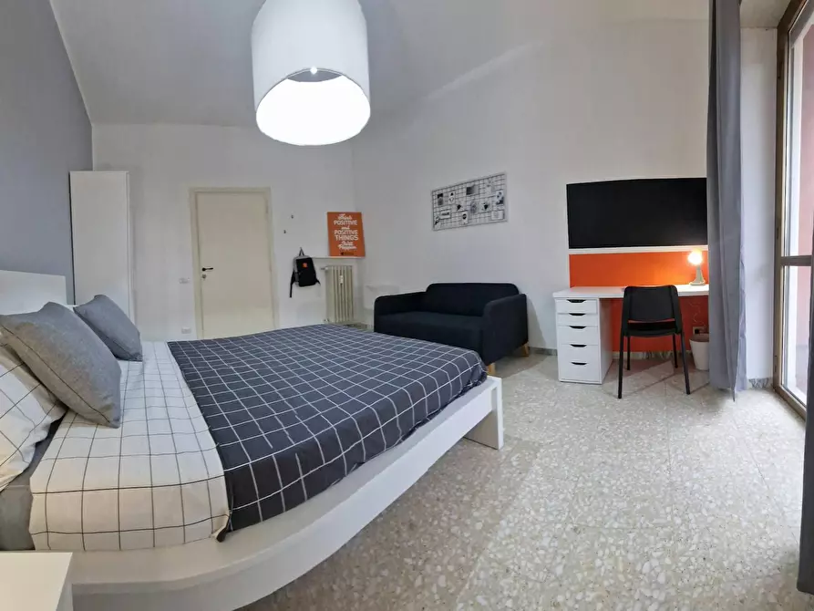 Immagine 6 di Camera in affitto  in Piazza Cardinal Ferrari a Roma