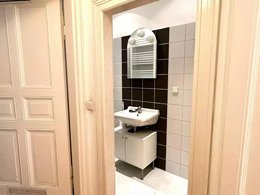 Immagine 4 di Appartamento in affitto  in Jahnstraße a Berlin Kreuzberg