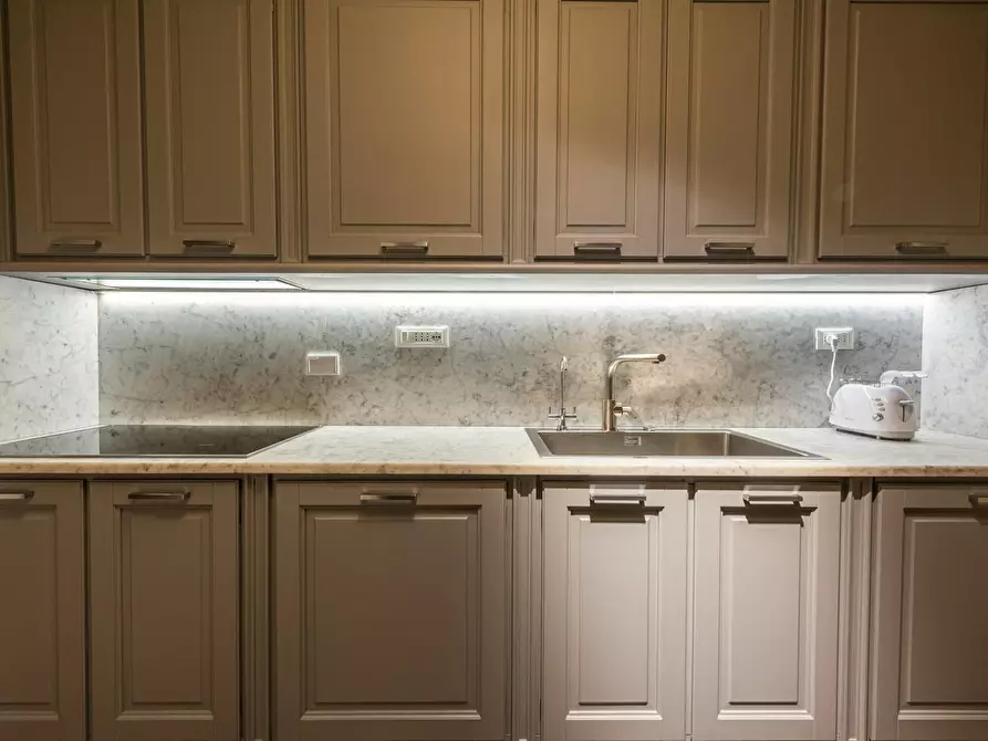 Immagine 8 di Appartamento in affitto  in Via della Vigna Nuova a Firenze