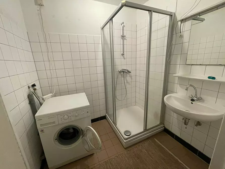 Immagine 2 di Camera in affitto  in Claes de Vrieselaan a Rotterdam