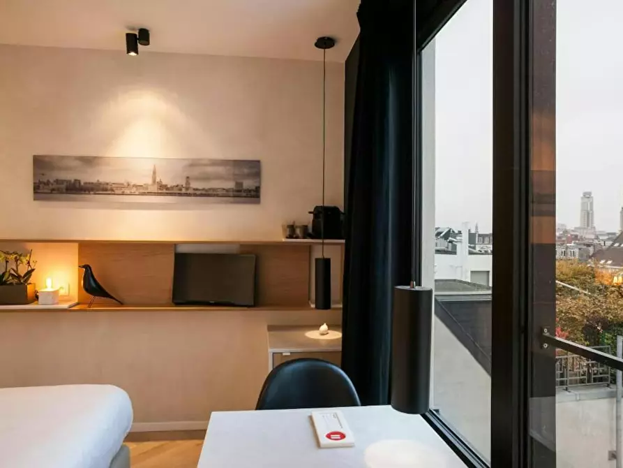 Immagine 8 di Appartamento in affitto  in Sint-Michielskaai a Antwerpen