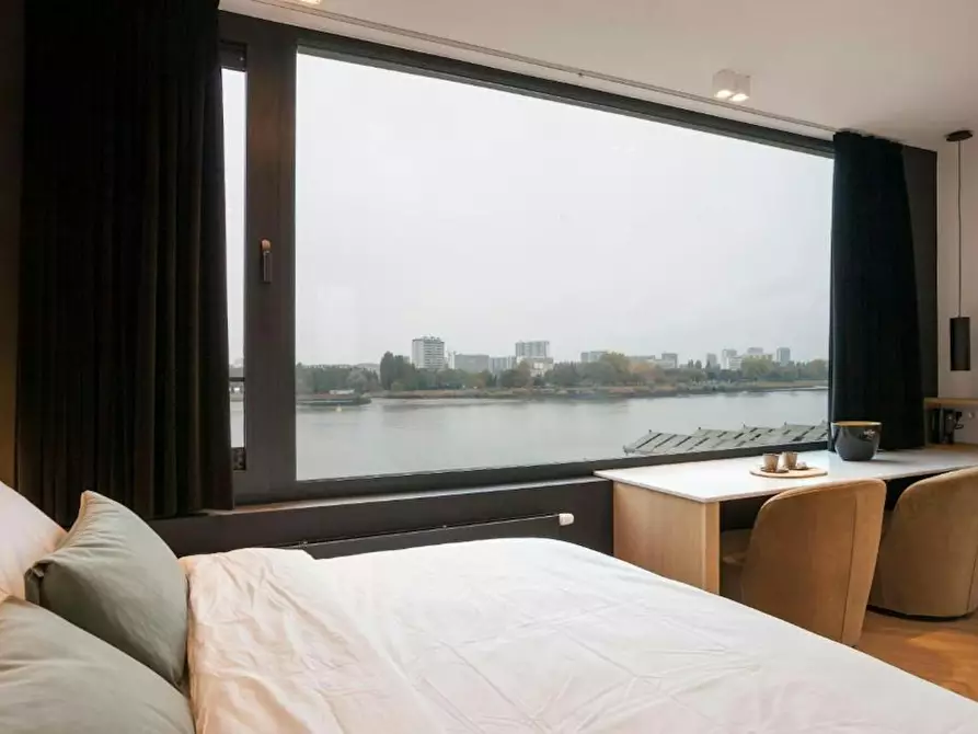 Immagine 3 di Appartamento in affitto  in Sint-Michielskaai a Antwerpen