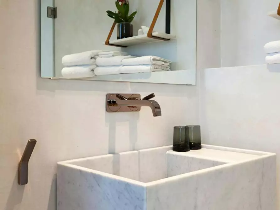 Immagine 9 di Appartamento in affitto  in Sint-Michielskaai a Antwerpen