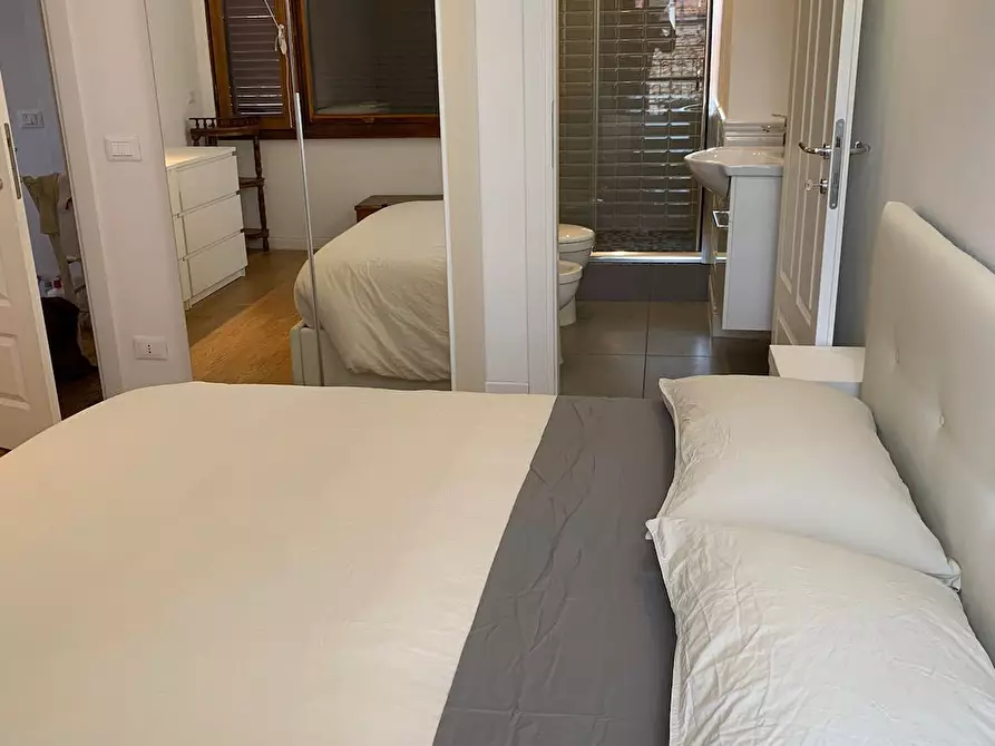 Immagine 4 di Appartamento in affitto  in Via Giuseppe Verdi a Firenze