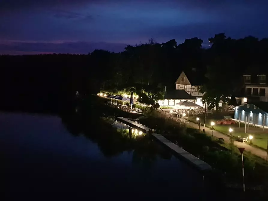 Immagine 5 di Appartamento in affitto  in Königsweg a Berlin