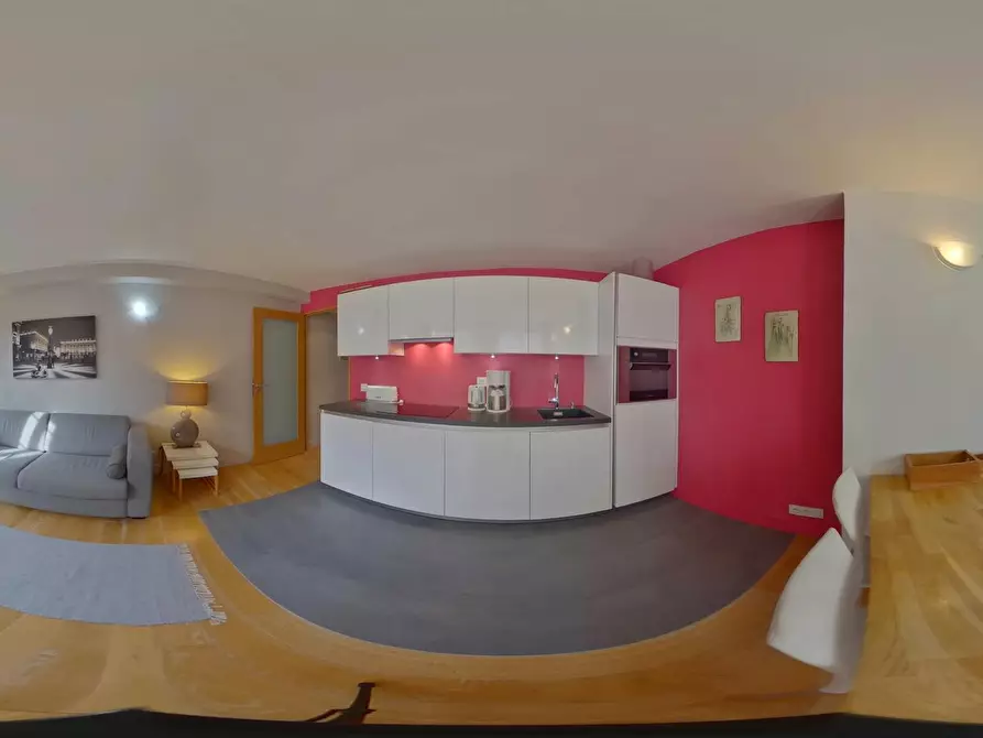 Immagine 9 di Appartamento in affitto  in Rue Saint-Honoré a Paris