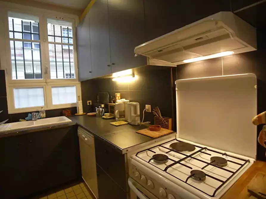 Immagine 8 di Appartamento in affitto  in Rue Raynouard a Paris 16