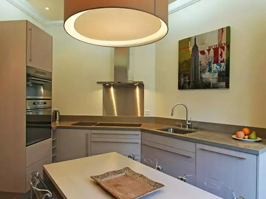 Immagine 10 di Appartamento in affitto  in Rue Raynouard a Paris 16