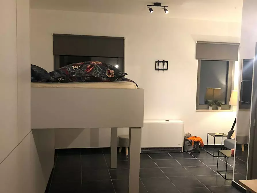 Immagine 5 di Appartamento in affitto  in Maagdenstraat a Bruxelles