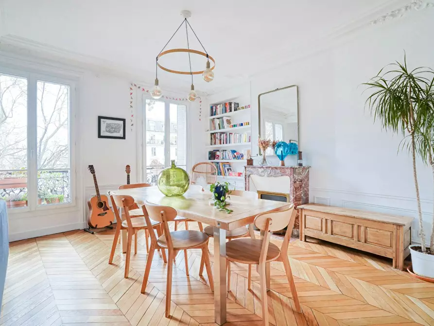 Immagine 1 di Appartamento in affitto  in Boulevard de Rochechouart a Paris 18