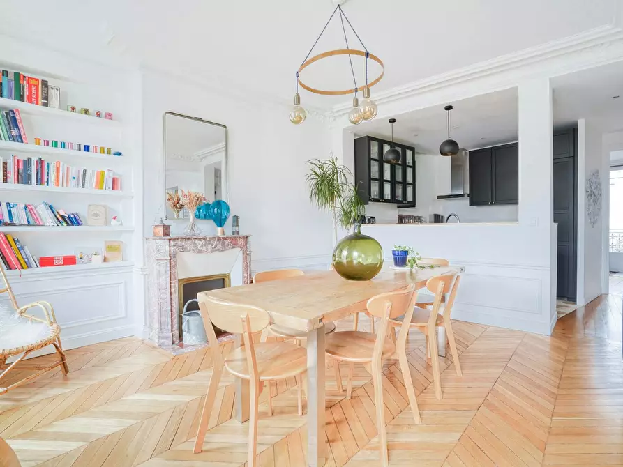 Immagine 2 di Appartamento in affitto  in Boulevard de Rochechouart a Paris 18